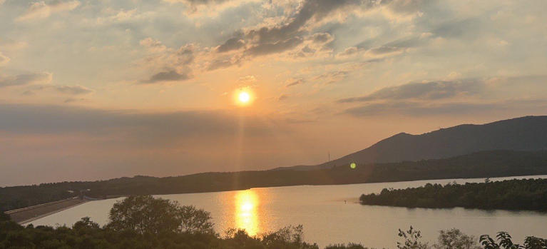 学术论文交流网轮播图2